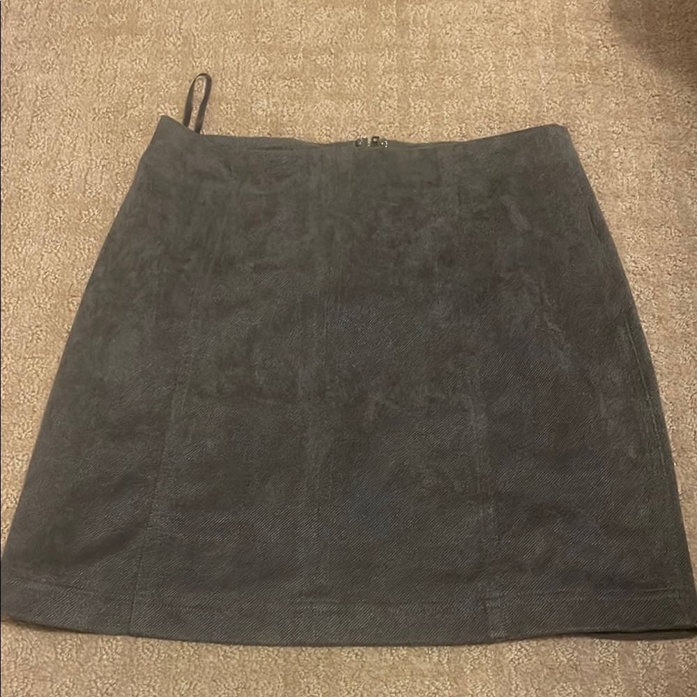 Elegant Charcoal Skirt